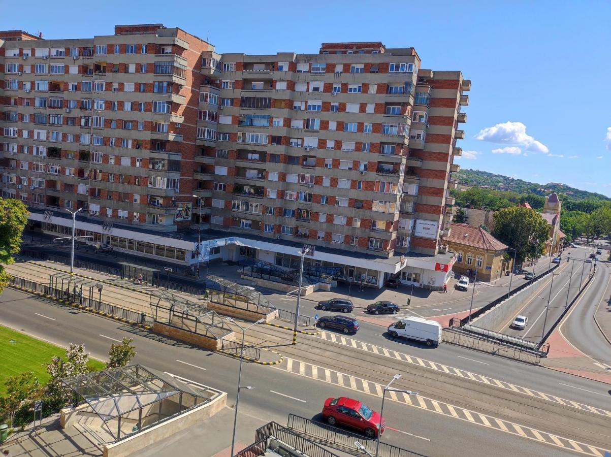 Midtown Apartment Oradea Exterior foto